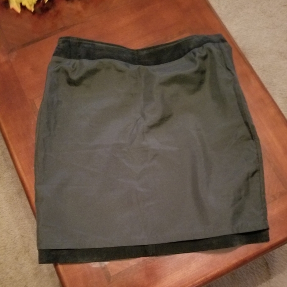 Peter Nygard Black Mini Skirt - Picture 10 of 10